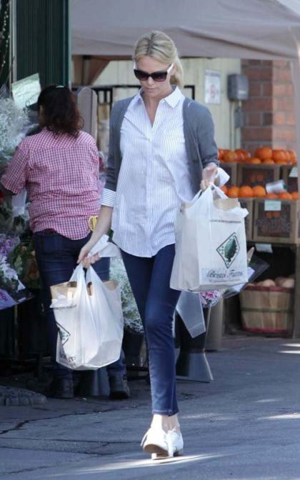 Charlize Theron's Preppy Grocery Store Look