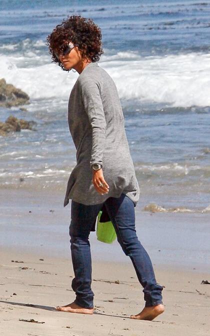 Curly Halle Berry's Fun-Filled Family Beach Romp