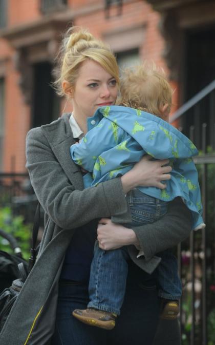 Emma Stone's Big Apple Baby Duty