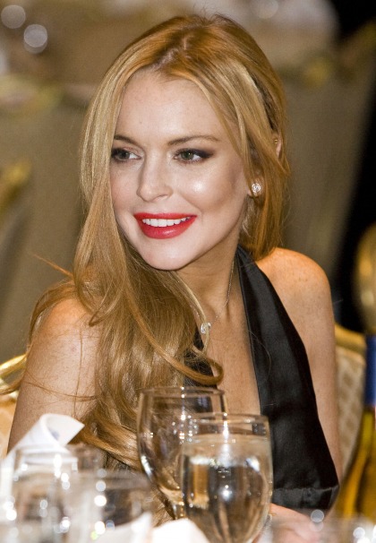 Lindsay Lohan, homebody, has been partying and drinking in NYC