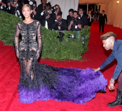 Beyonce in feathered Givenchy at the Met Gala: just completely awful?