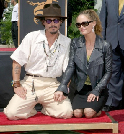 Johnny Depp denies split with Vanessa Paradis: 'The rumors are not true'