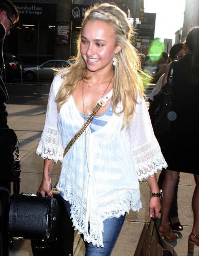 Hayden Panettiere In Her Sexy Poncho