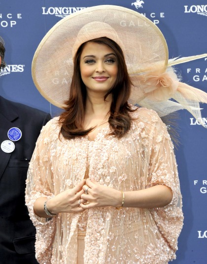 Aishwarya Rai criticized for not losing her postpartum baby weight fast enough