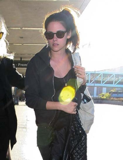 Kristen Stewart Sets Off for the Cannes Film Festival