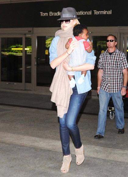 Charlize Theron & Jackson's Darling LAX Arrival 