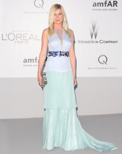 Kirsten Dunst in Louis Vuitton at the amfAR gala: bumpy or just an unflattering gown?
