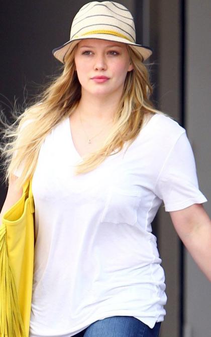 Hilary Duff Stocks Up on Workout Gear