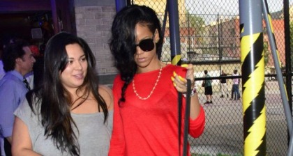 Rihanna Not Happy to be a Size 0