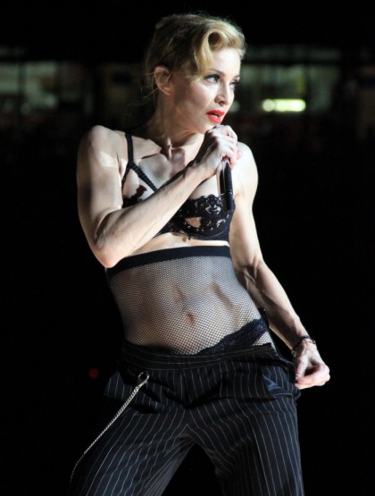 Madonna's tour rider includes a 200-person entourage & 20 internat?l phone lines