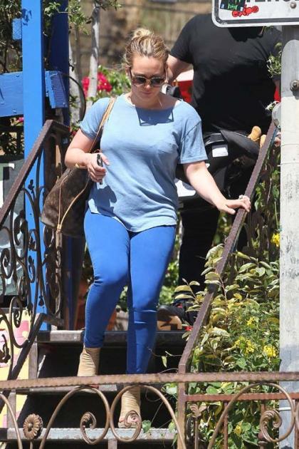 Hilary Duff & Mike Comrie Take Luca Out For Lunch!