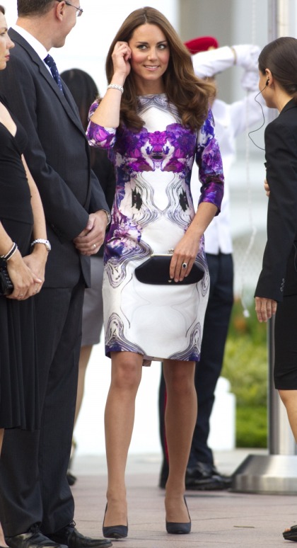 Duchess Kate in patterned Prabal Gurung in Singapore: lovely & elegant?