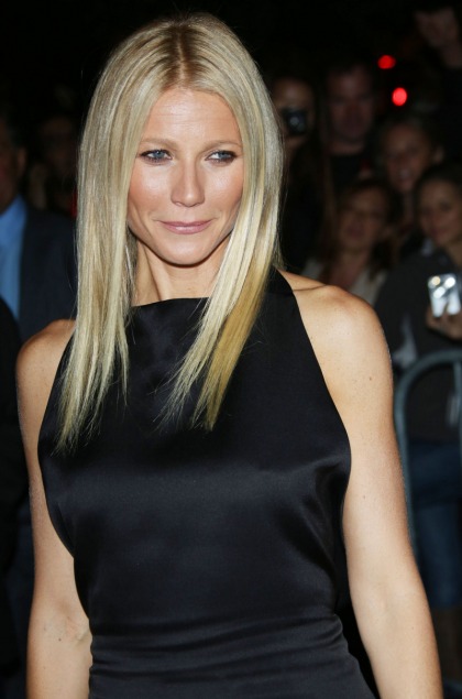 Gwyneth Paltrow 'only lets   her children watch TV in French or Spanish'