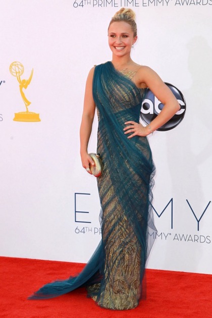 Hayden Panettiere in gold and blue Marchesa at the Emmys: pretty or bizarre?