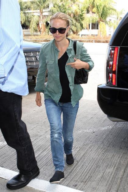 Natalie Portman & Whiz Fly Out of L.A. 