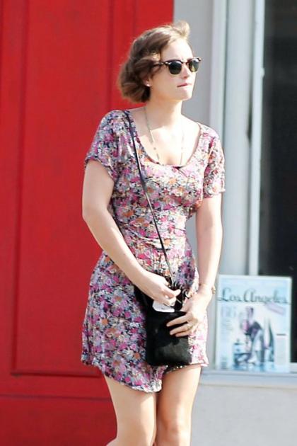 Leighton Meester Debuts Post-Blair Bob During L.A. Lunch Date