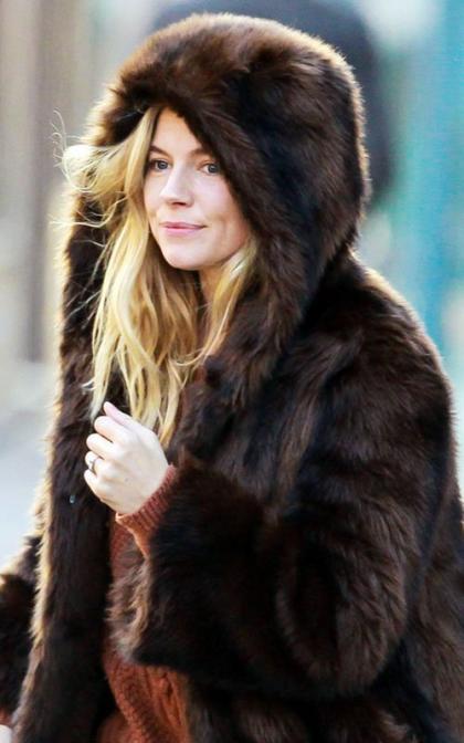 Sienna Miller Taxis Around the Big Apple