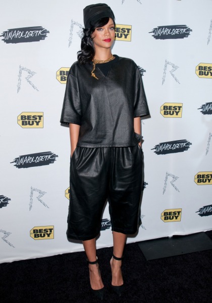 Rihanna in leather Damir Doma at her 'Unapologetic' launch: unflattering or cute'