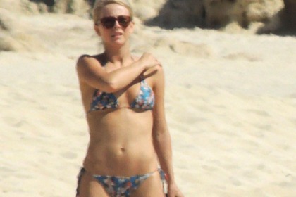 Julianne Hough's Tasty Bikini Body