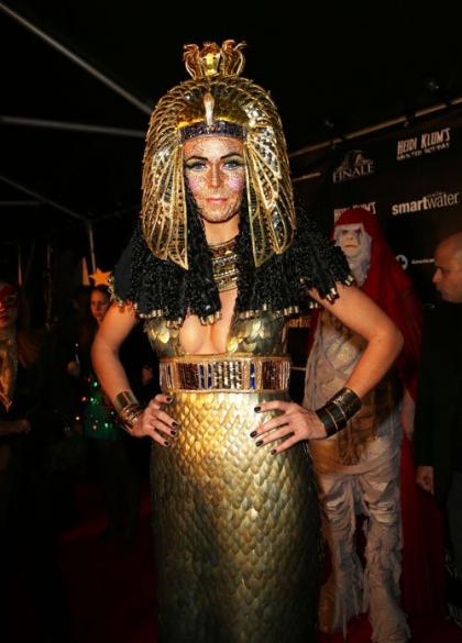 Heidi Klum Hosts Belated Haunted Holiday Party for Sandy Relief