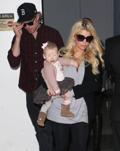 Jessica Simpson's WW contract is in jeopardy because of her pregnancy