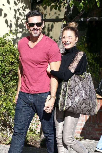 LeAnn Rimes and Eddie Cibrian: Lovey-Dovey Lunch Date