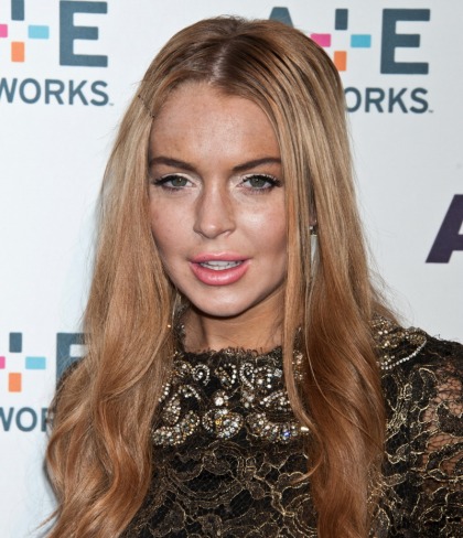 Lindsay Lohan 'knows she's hit rock bottom' but it's everybody else's fault