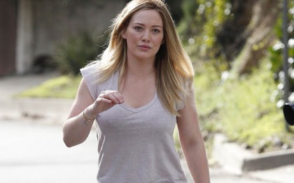 Hilary Duff Keeps Getting Hotter And Hotter