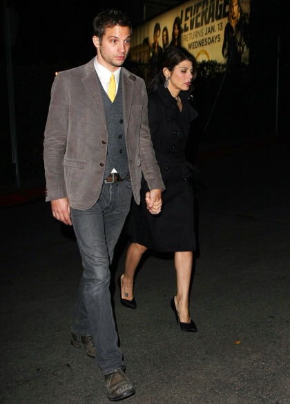 Marisa Tomei, 48, got engaged to 36-year-old hottie Logan Marshall Green