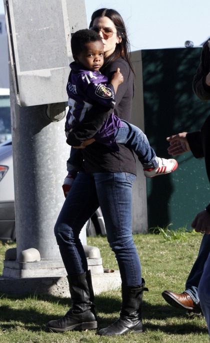 Sandra Bullock & Louis supported Michael Oher & the Ravens at the Super Bowl