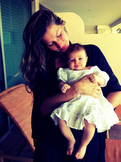 Gisele Bundchen debuts 2-month-old baby Vivian Lake Brady: so adorable!