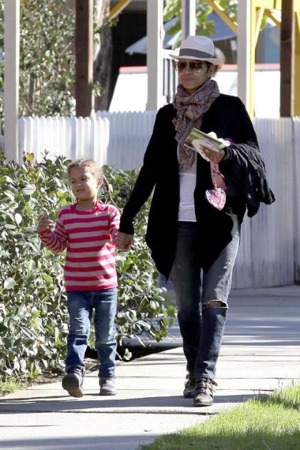 Halle Berry Picks Up an Excited Nahla from School
