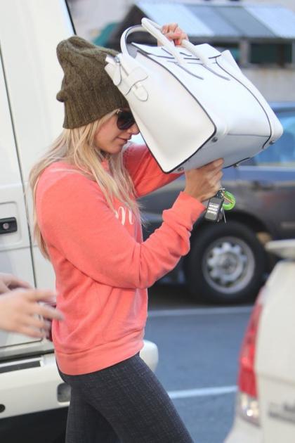 Ashley Tisdale's Undercover Errands Day