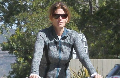 Cindy Crawford Goes For A Ride
