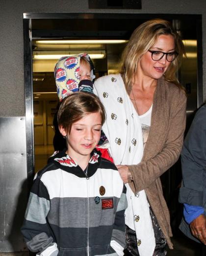 Kate Hudson's LAX Touchdown with the Lads