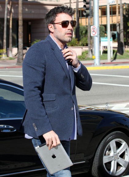 Ben Affleck steps out without his beard: hot or kind of meh?