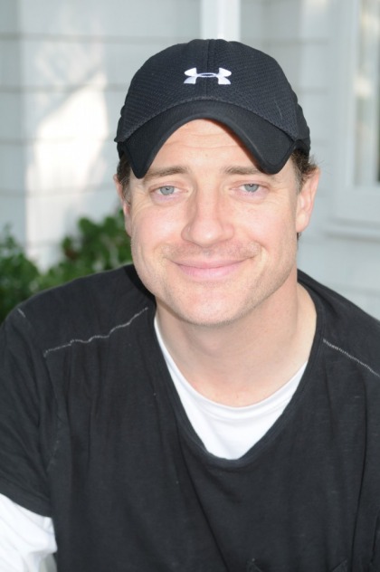 Brendan Fraser is going broke on $231k a month,  loses around $87k a month