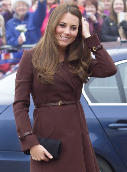 Duchess Kate drops a 'D?: did she accidentally hint that she's expecting a girl'
