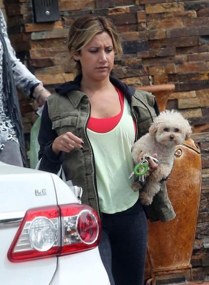 Ashley Tisdale's Monday with Mommy