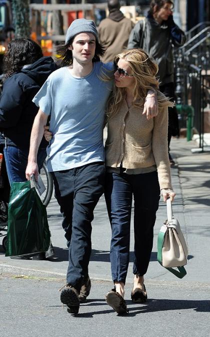 Sienna Miller & Tom Sturridge: Manhattan Mates