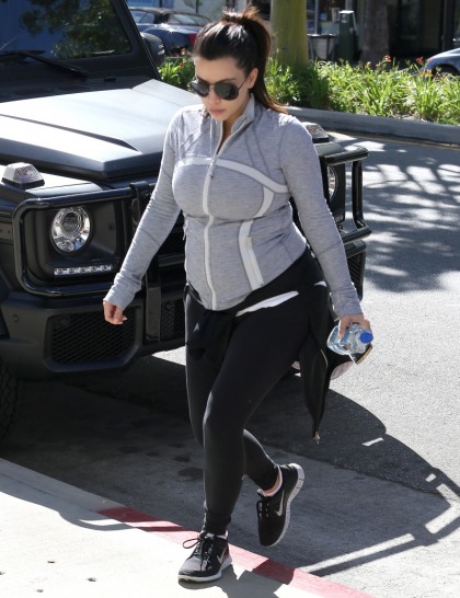 Kim Kardashian finally put away her rack for the gym: improving or still rough?