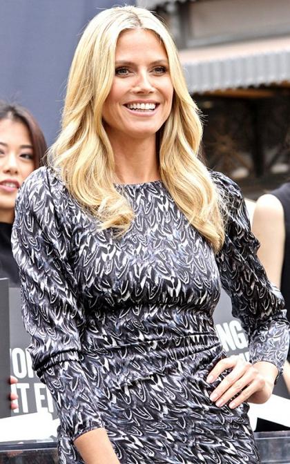 Heidi Klum Promotes Clear Scalp & Hair Therapy at The Grove
