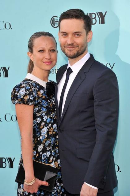 Tobey Maguire and Wife Jennifer Attend 
