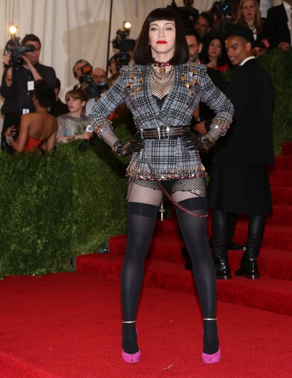 Madonna gets cheeky & wigged out in Givenchy at the Met Gala: amazing?