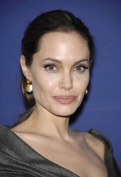 Angelina Jolie had a Double Mastectomy and Other News