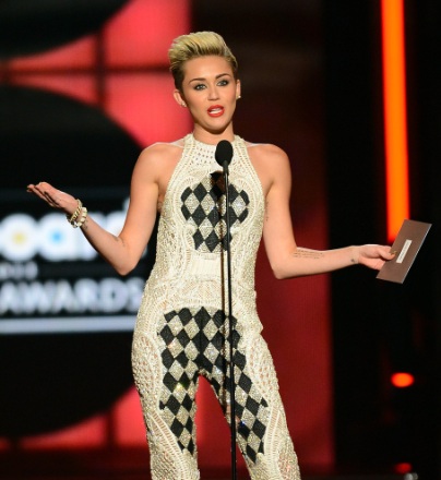 Miley Cyrus Looking Pretty at the 2013 Billboard Music Awards in Las Vegas