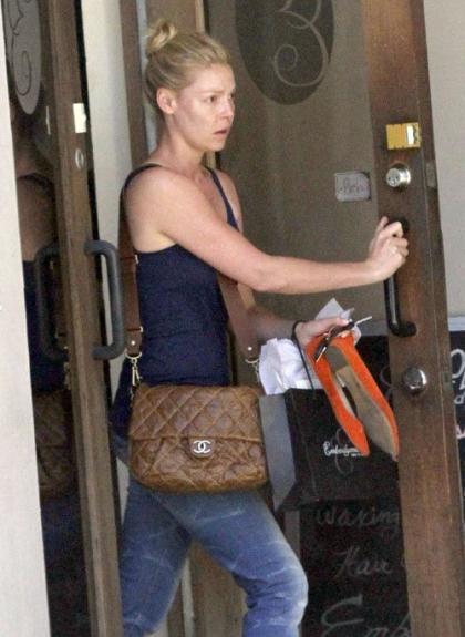 Katherine Heigl: Fresh-Faced at the Spa with Mom