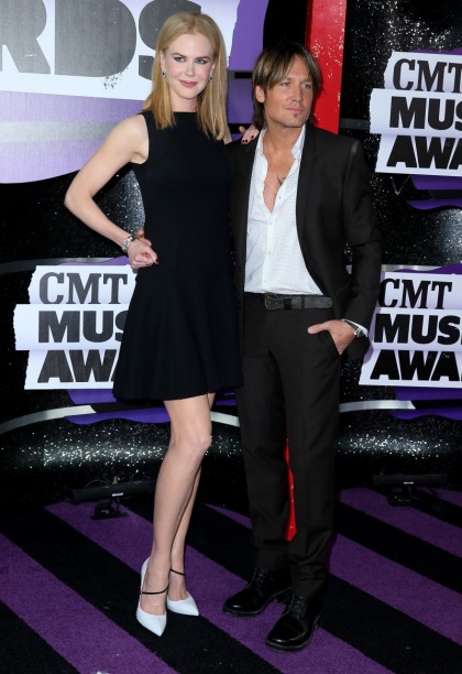 Nicole Kidman in black Christian Dior at the CMT Awards: elegant or awful?