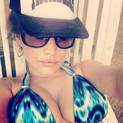 Kelly Brook's Sexy Instagram Bikini Pictures