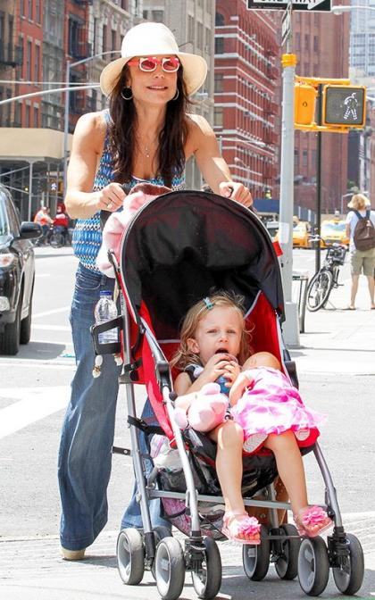 Bethenny Frankel: Manhattan Mommy 